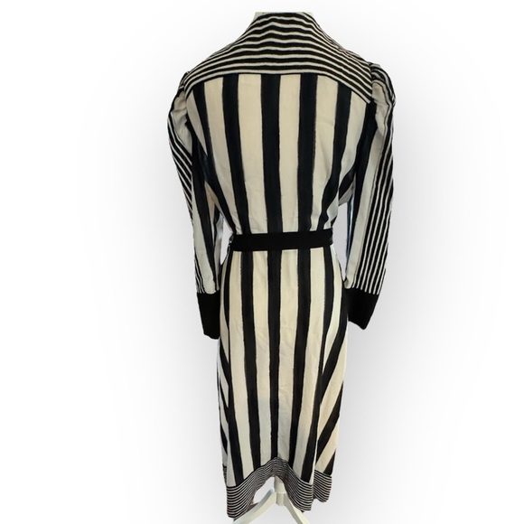 BCBGMAXAZRIA Costa Stripe Faux Wrap Dress M - Picture 6 of 14